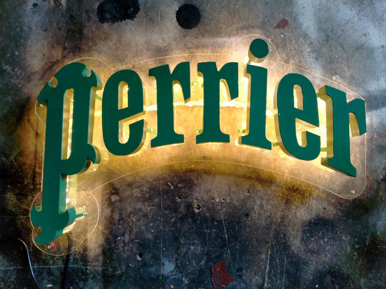 งานป้ายไฟออกหลัง วางบนอคลิคใส - perrier