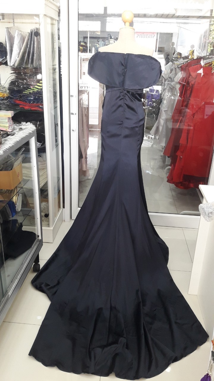 (PRE-LOVED) ยาวกรมปาดไหล่หางปลายาว(L)