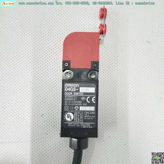 Safety Switch Omron รุ่น D4GS-N3R, 250V