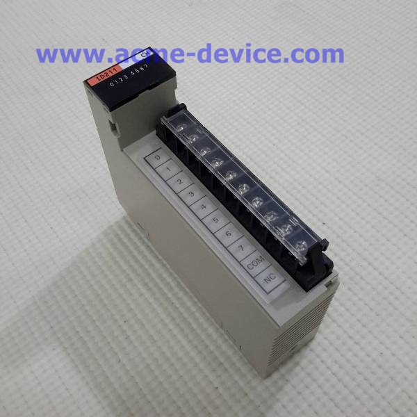 PLC Omron Input Unit รุ่น C200H-ID211