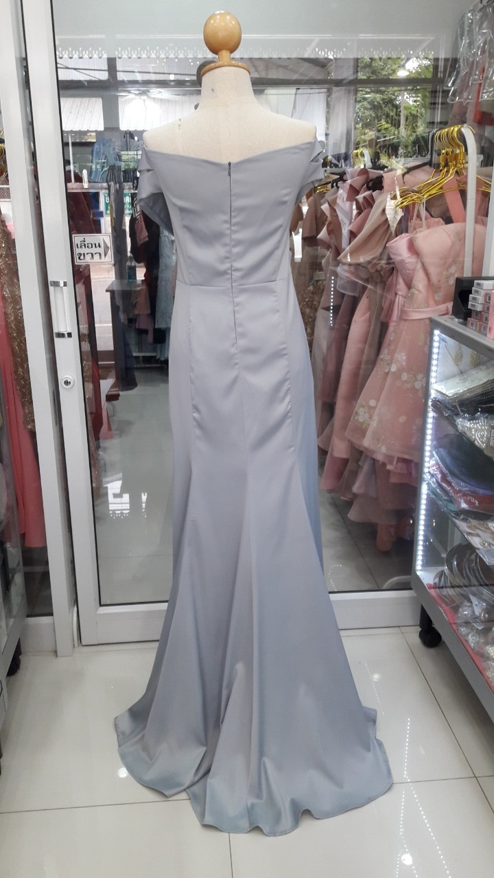 (PRE-LOVED) ยาวเทาปาดไหล่จีบอก(2XL) มือ2