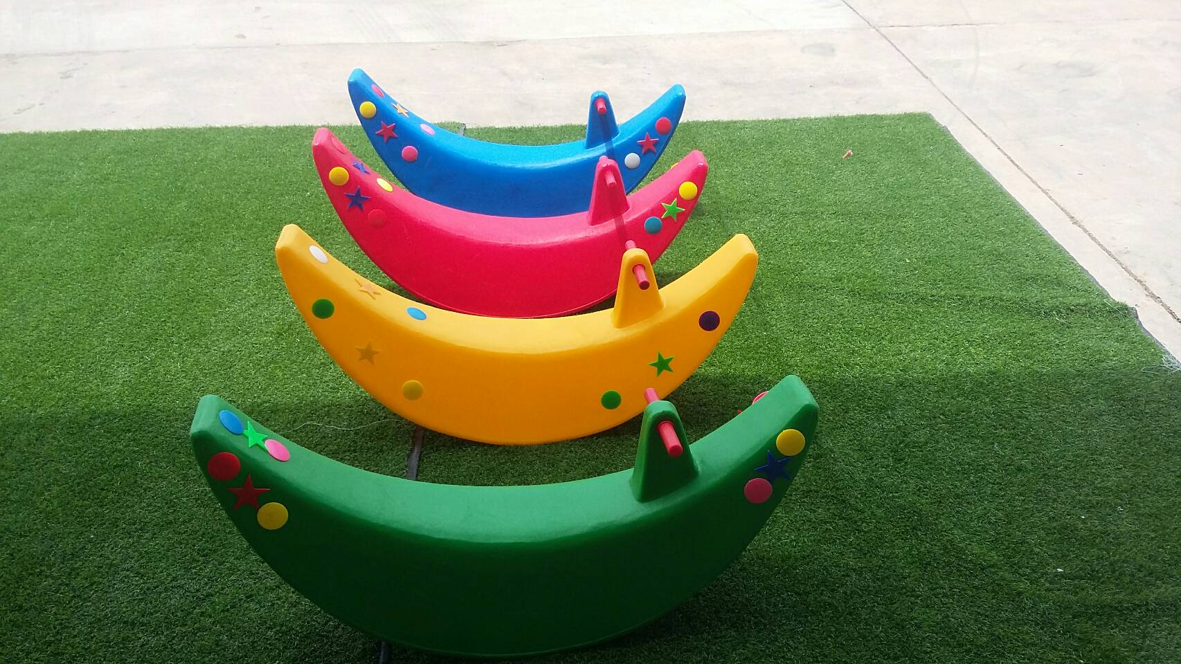 พระจันทร์เสี้ยวโยกเยก โยกเยกพระจันทร์เสี้ยว