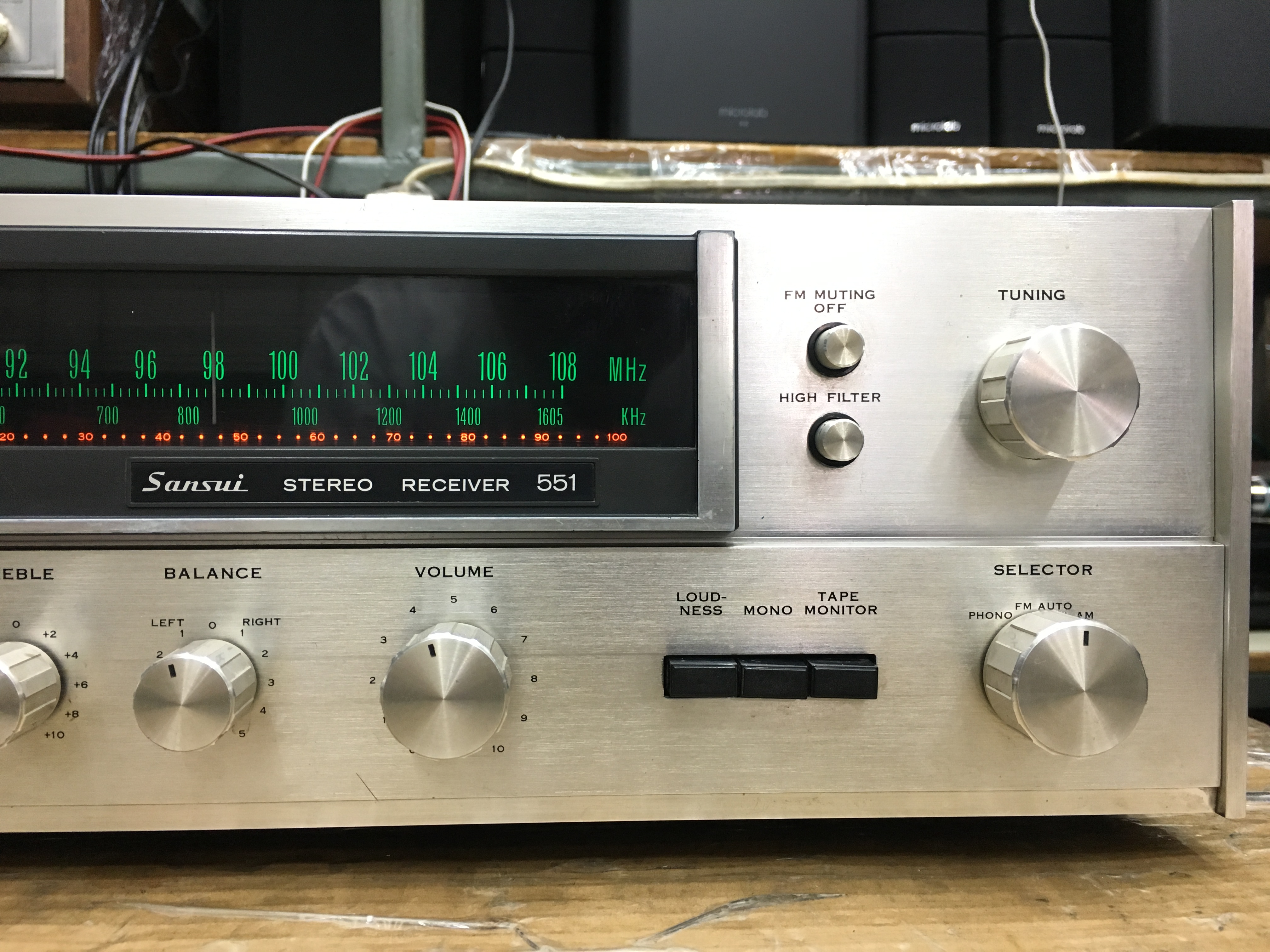 Sansui 551
