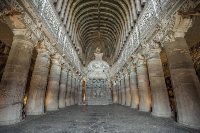 ทัวร์ถ้ำอชันต้า มุมใบ 5-10 ต.ค.2568