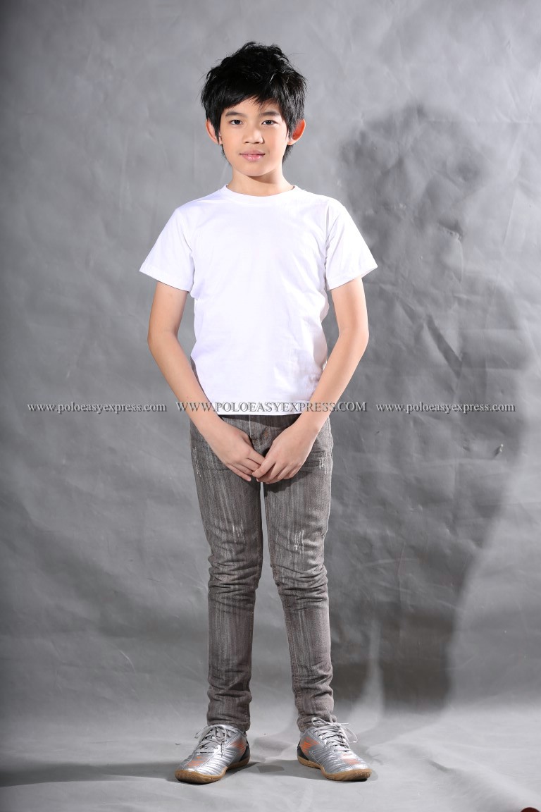 เสื้อยืดเด็ก สีขาว คอกลม แขนสั้น Size S