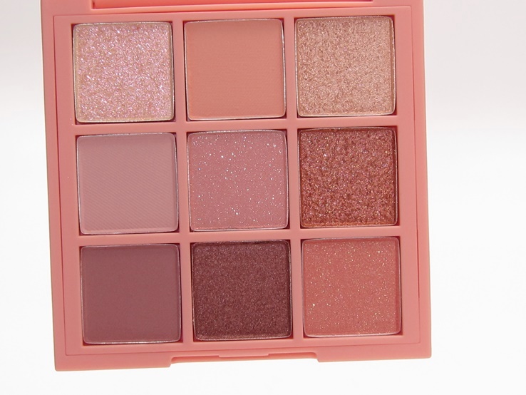 พาเลทอายแชโดว์ 3CE Multi Eye Color Palette สี Beach Muse
