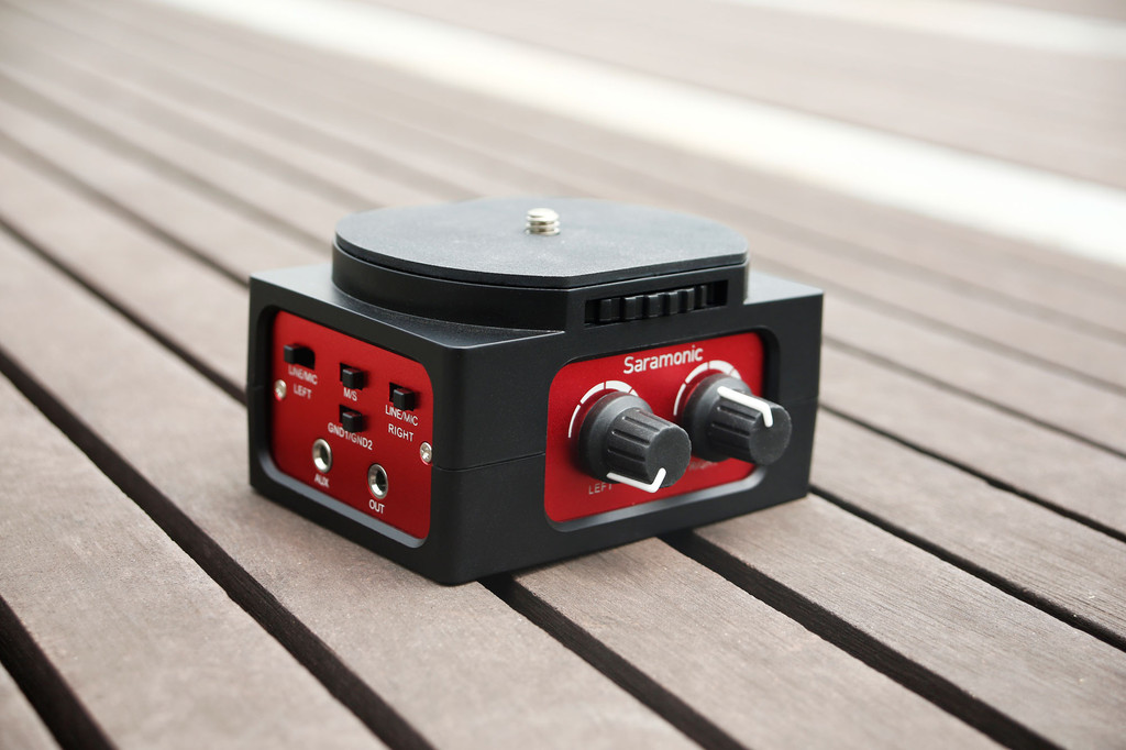 Saramonic SR-AX101 Universal Audio Adapter with Dual XLR Inputs รับประกันศูนย์ไทย 1 ปี