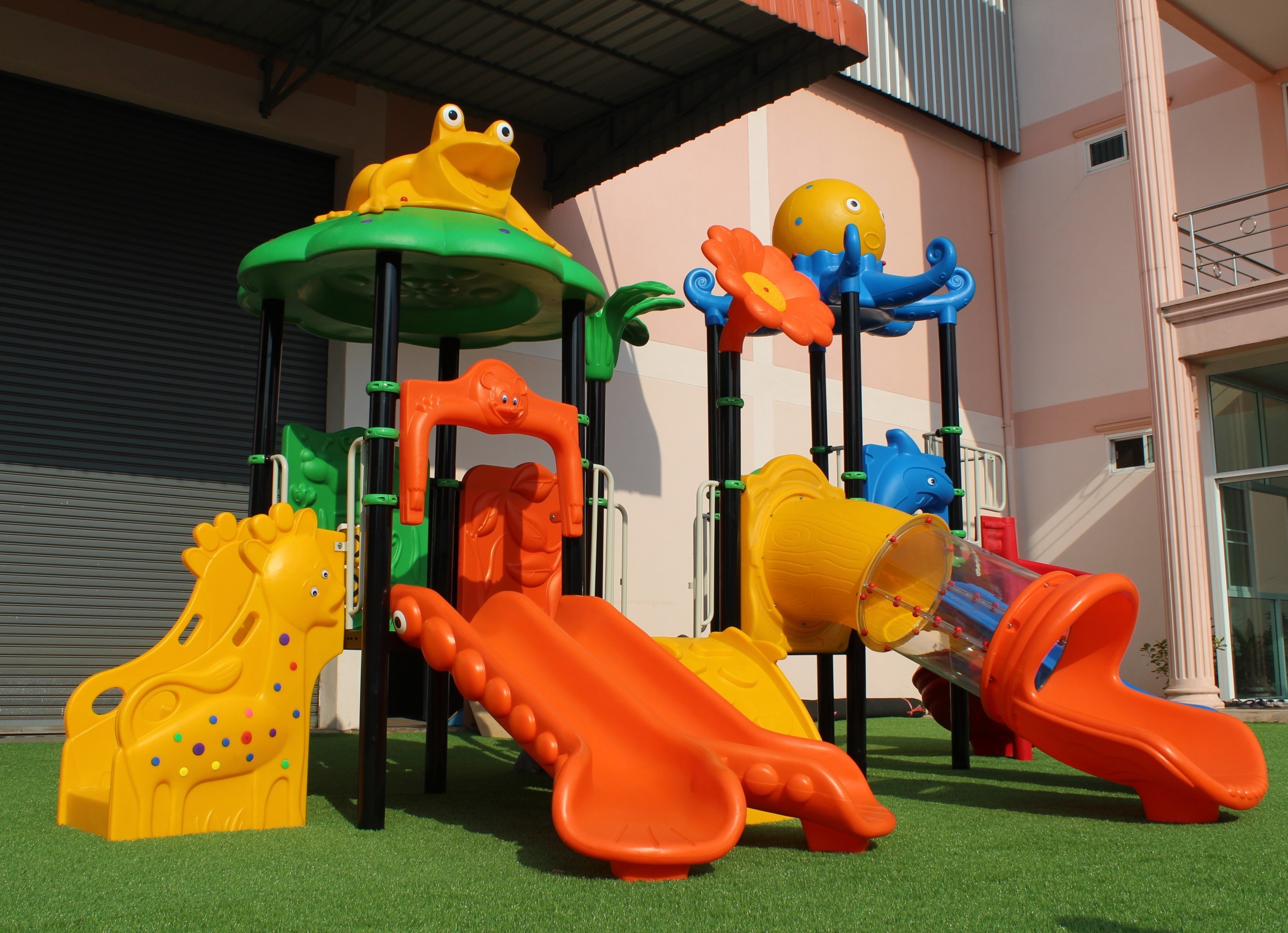 เครื่องเล่นสนาม ชุด เจ้าปลาหมึกกับกบน้อย เครื่องเล่นสร้างมิตรภาพ