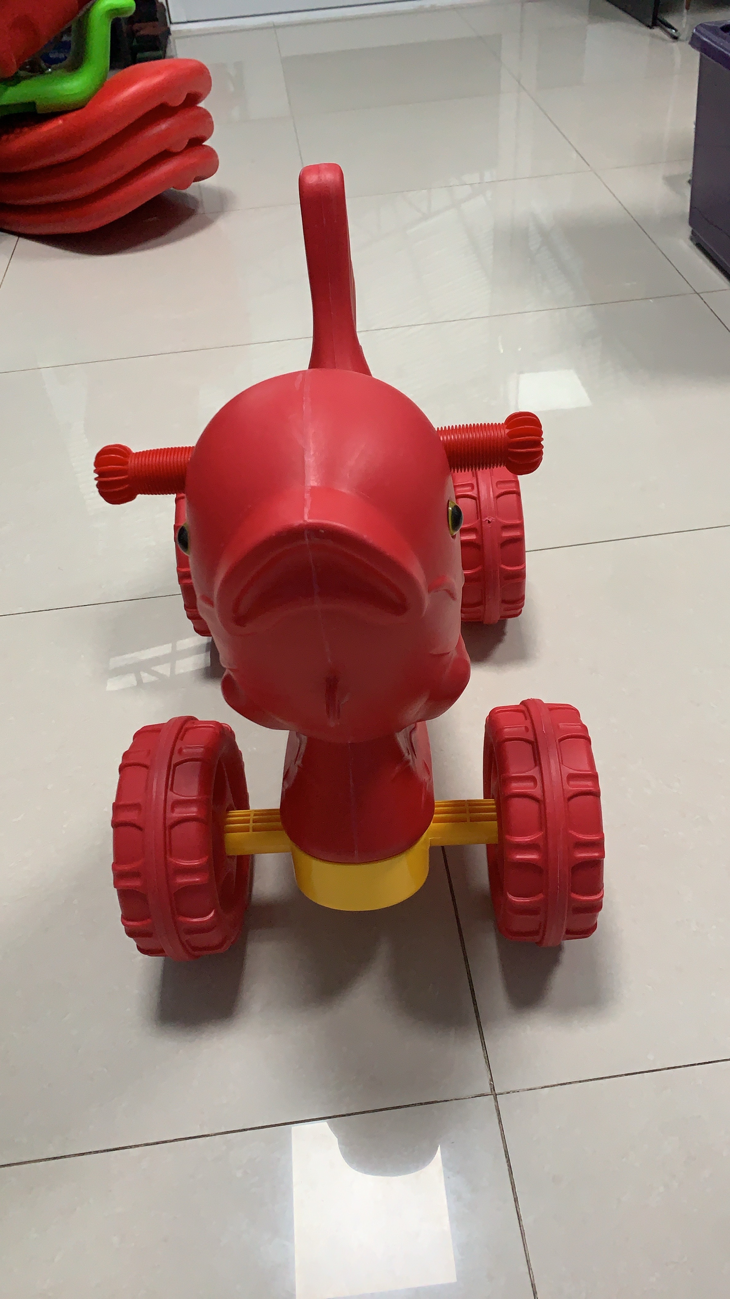 รถขาไถสำหรับเด็ก รถปลา รถขาไถปลา ของเล่นเด็ก