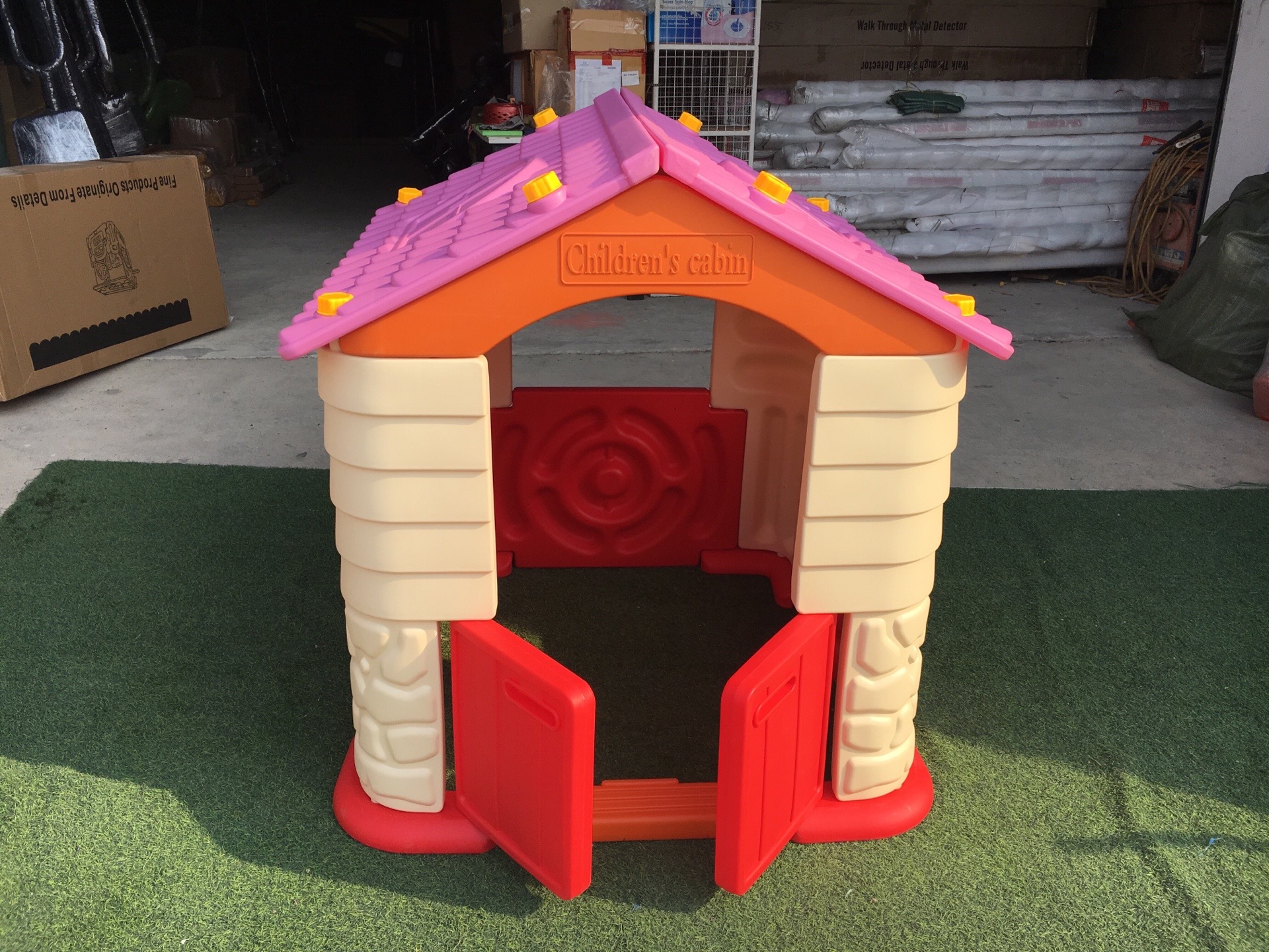 บ้านสุขสันต์ บ้านของเล่นเด็ก บ้อนของเล่นเสริมพัฒนาการ