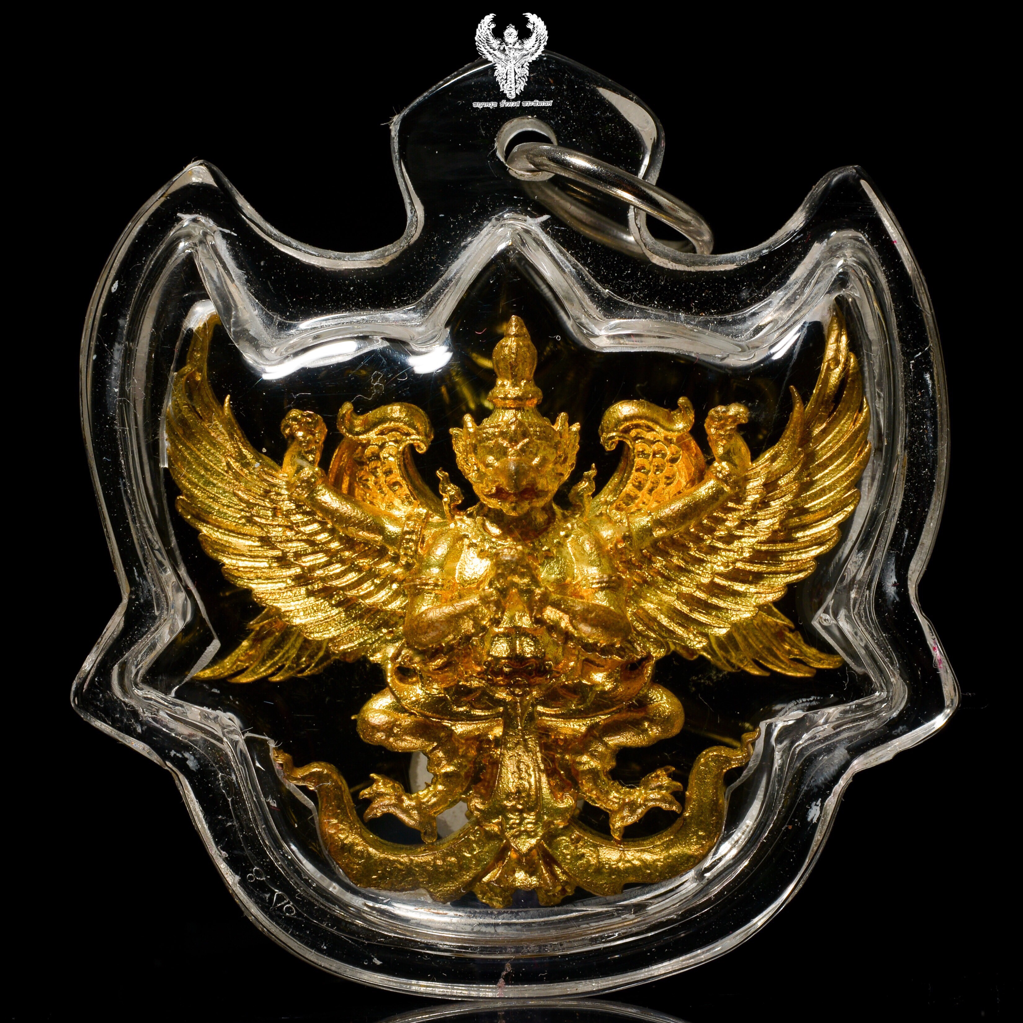 พญาครุฑเวนไตร หลวงพ่อ สุชาติ เนื้อทองสุบรรณ เลี่ยมพลาสติกพร้อมใส่
