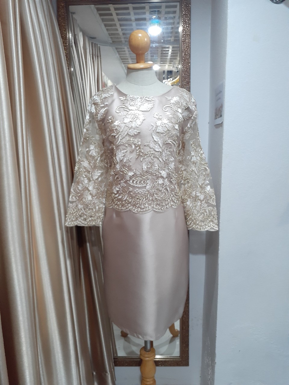 ชุดแม่เจ้าสาว สีชมพู 2XL