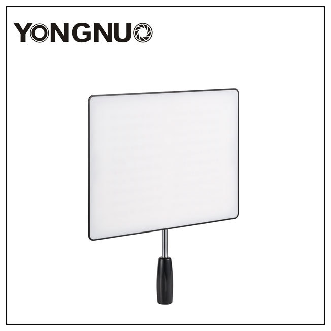 ไฟต่อเนื่องยี่ห้อYONGNUO LED Video Light รุ่นYN-600 Air (ไม่รวมแบตเตอรี่และแท่นชาร์จ)