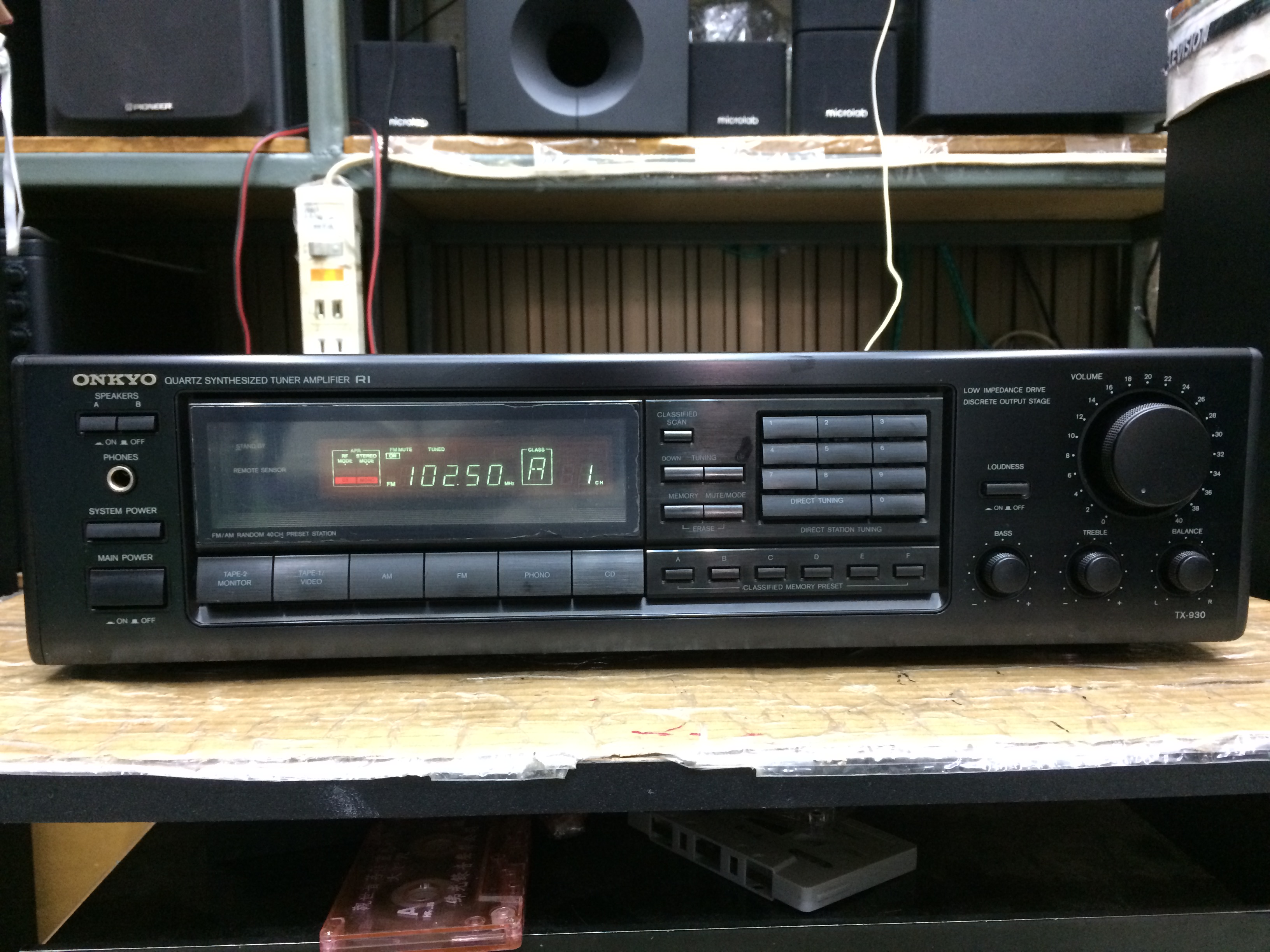 Onkyo TX-930 Quartz Synthesized Tuner Amplifier