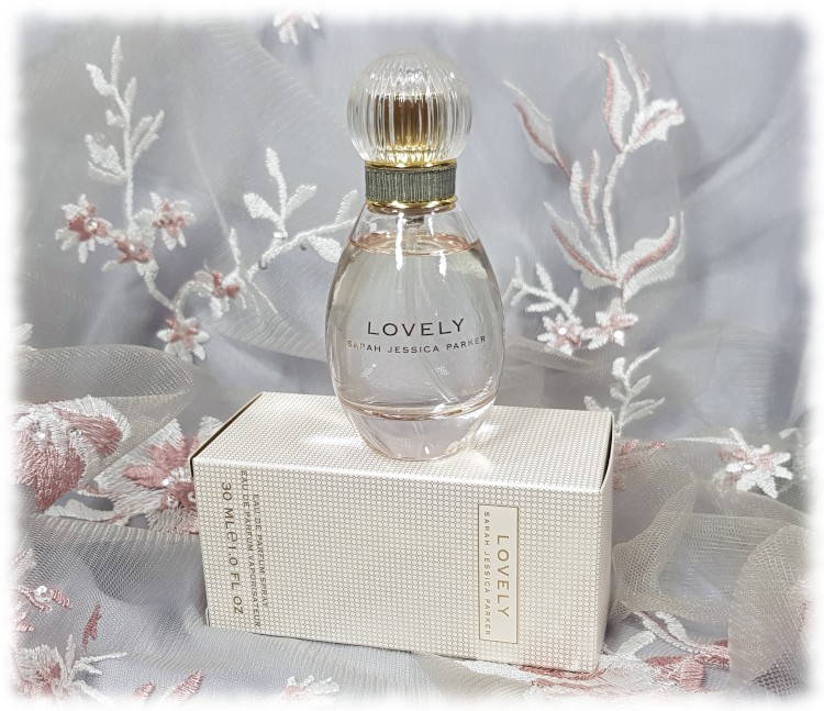 น้ำหอมซาร่า เจสสิก้า Sarah Jessica Parker Lovely EDP 30 ml.