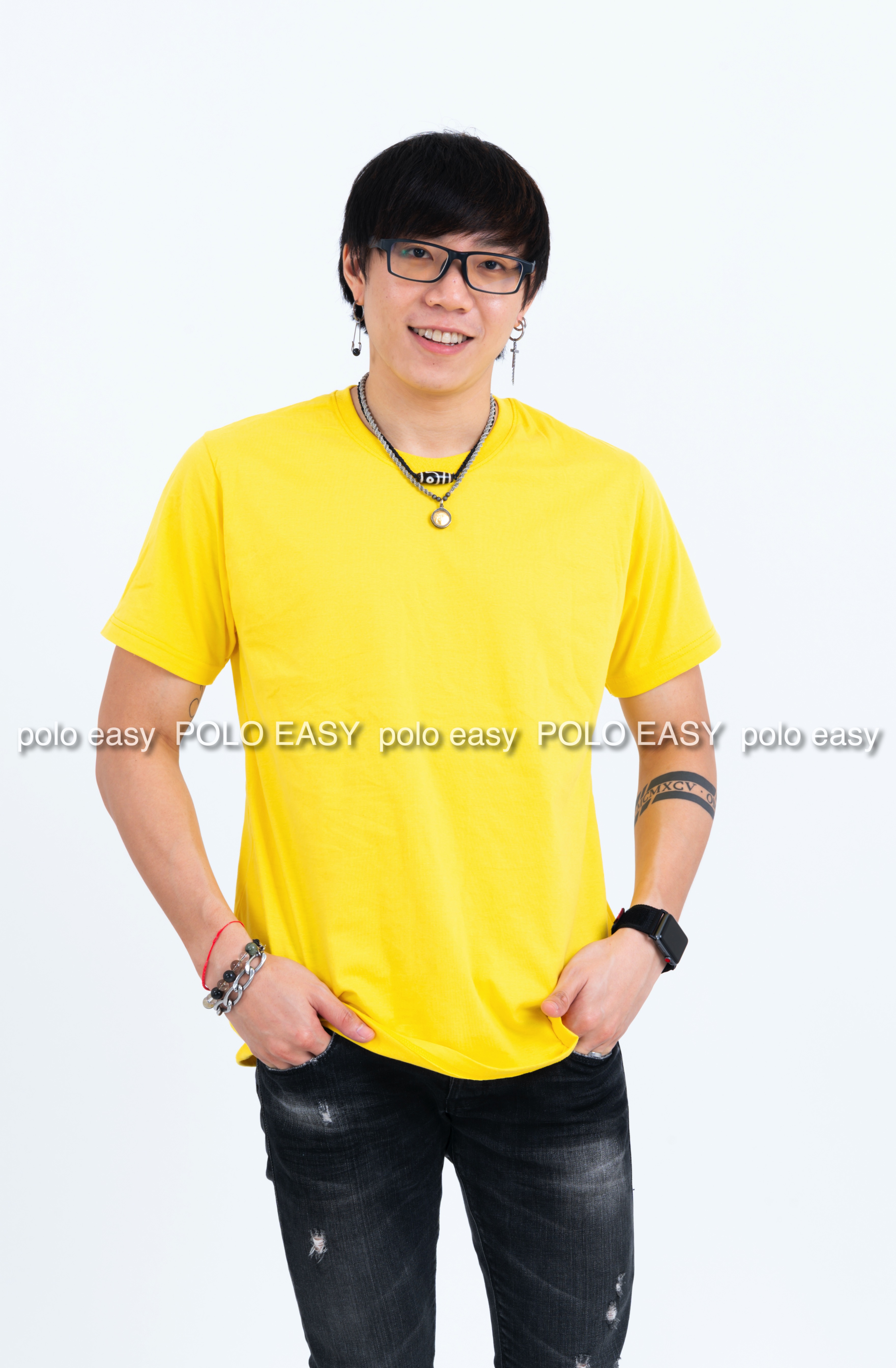 L เสื้อยืด สีเหลือง คอกลม แขนสั้น Size L