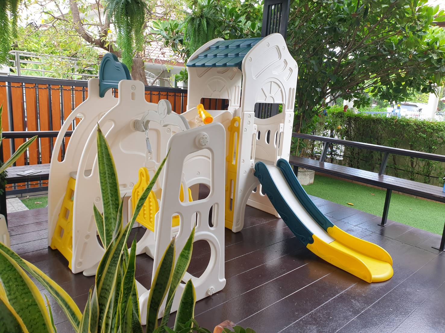 ปราสาทสไลด์&สวิง บ้านจำลอง Playhouse