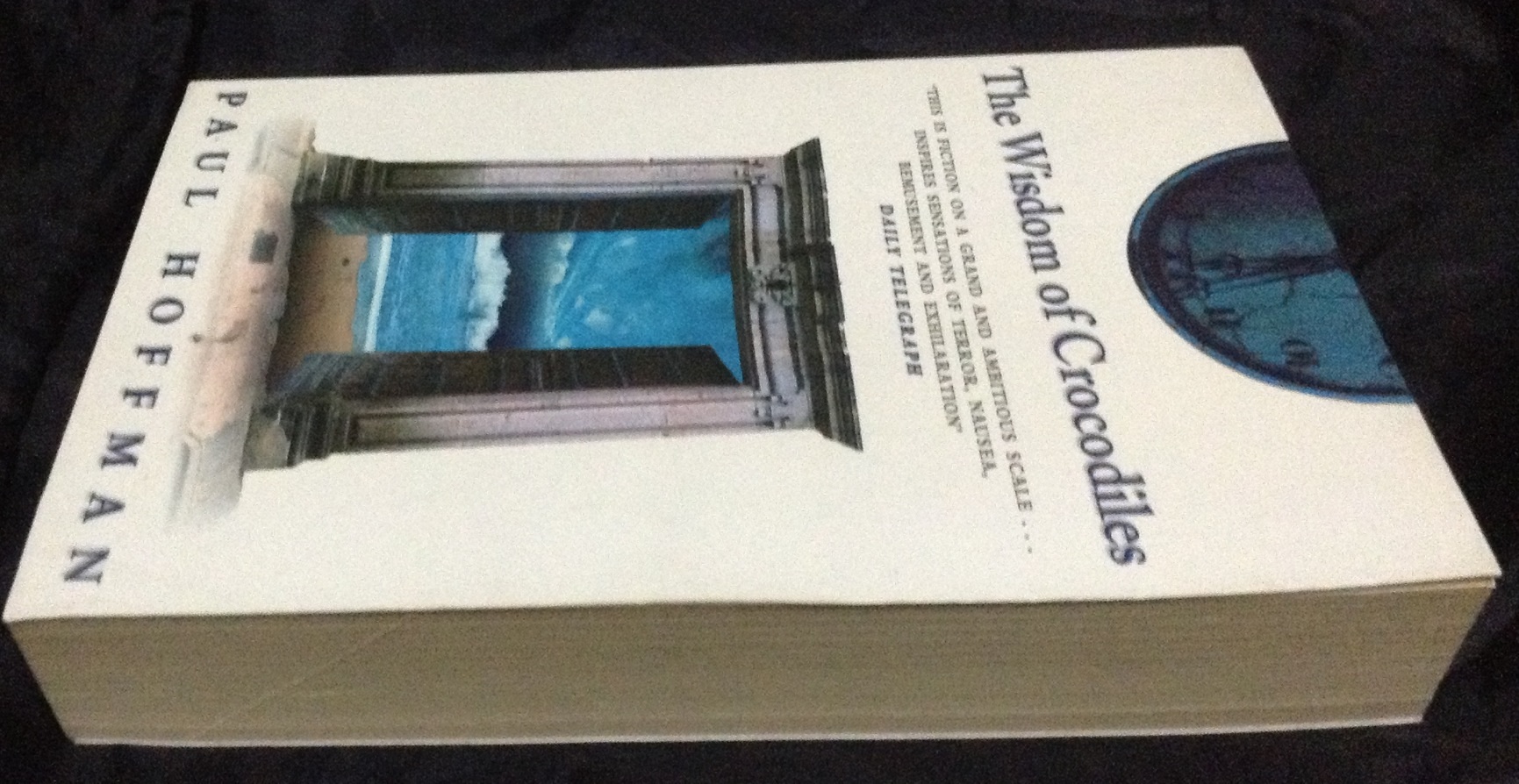The Wisdom of Crocodiles by Paul Hoffman ราคา 220