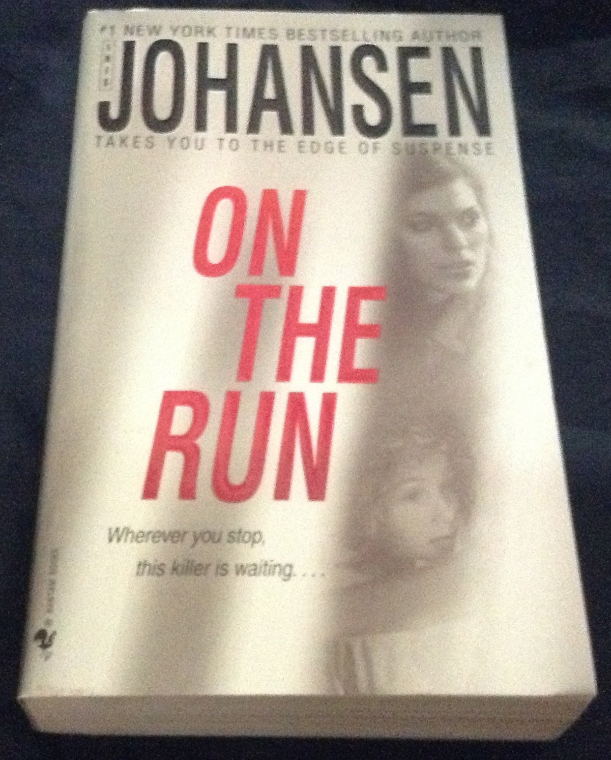 On the Run Iris Johansen ราคา 60