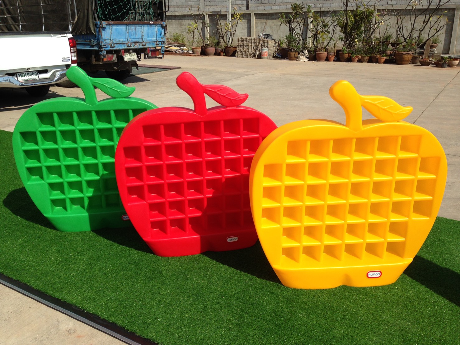 ชั้นวางแก้วน้ำแอปเปิ้ล ชั้นวางแก้วน้ำเด็ก