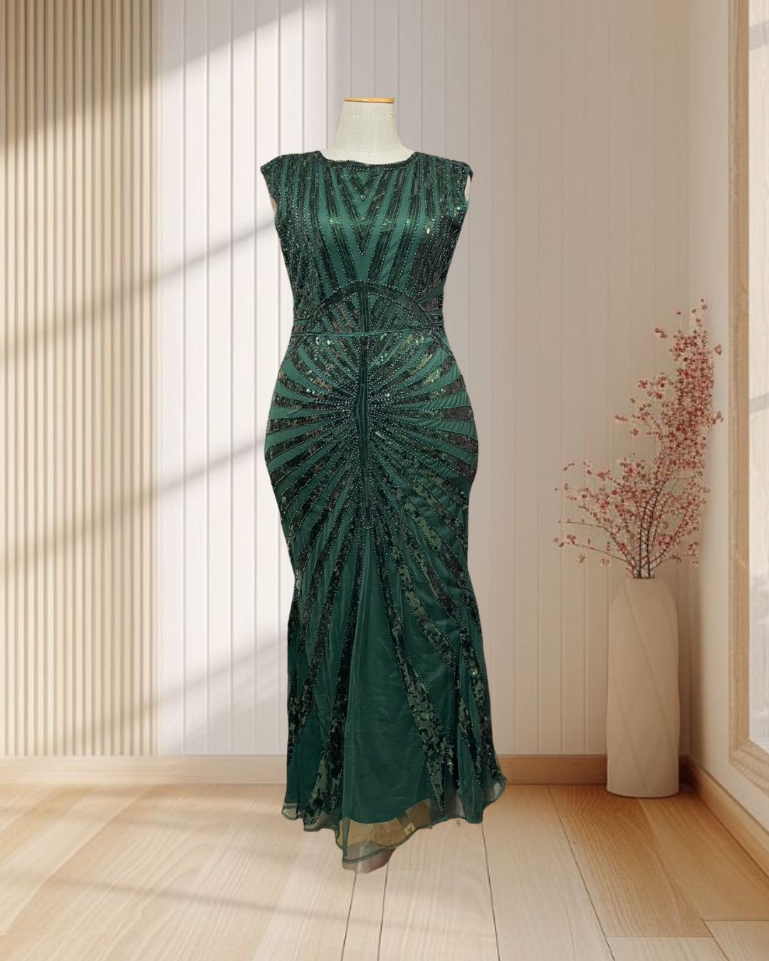 (PRE-LOVED) ราตรียาวสีเขียว ปักเลื่อม แขนกุด ผ้ารัดรูปสาวอียิปต์ ไซส์ 2XL