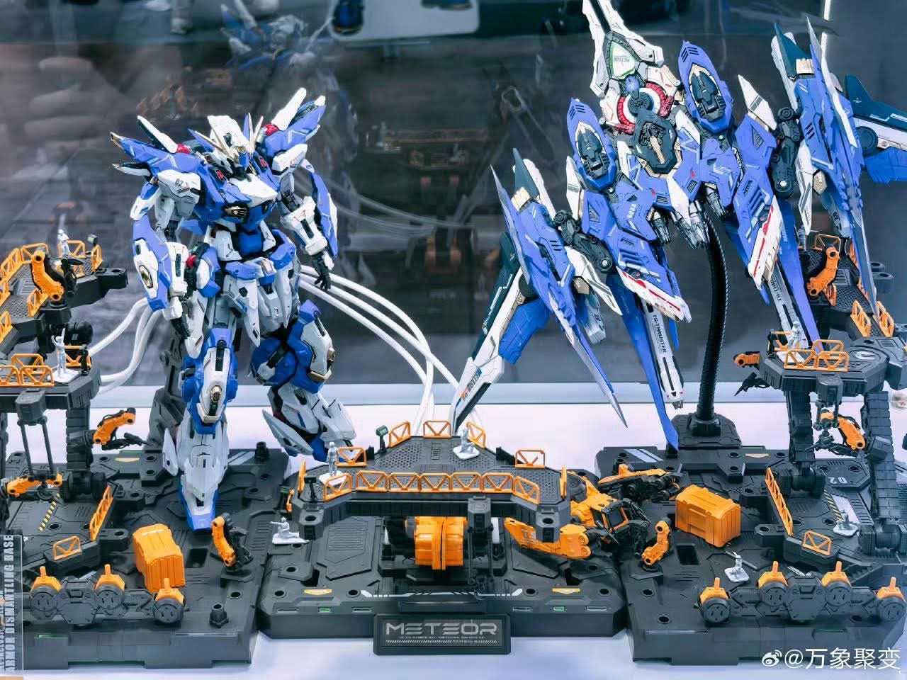 1/100 METEOR with Engineer Base ค่าย VIENTIANE FUSION โครงในเป็นโลหะ สินค้ามา เม.ย.-มิ.ย. 69 Made in Chinda