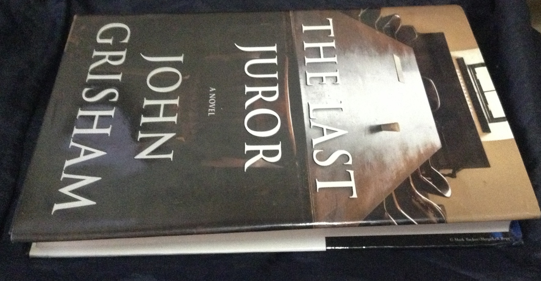 (สั่ง9จ่าย7) The Last Juror by John Grisham ปกแข็ง ราคา 360
