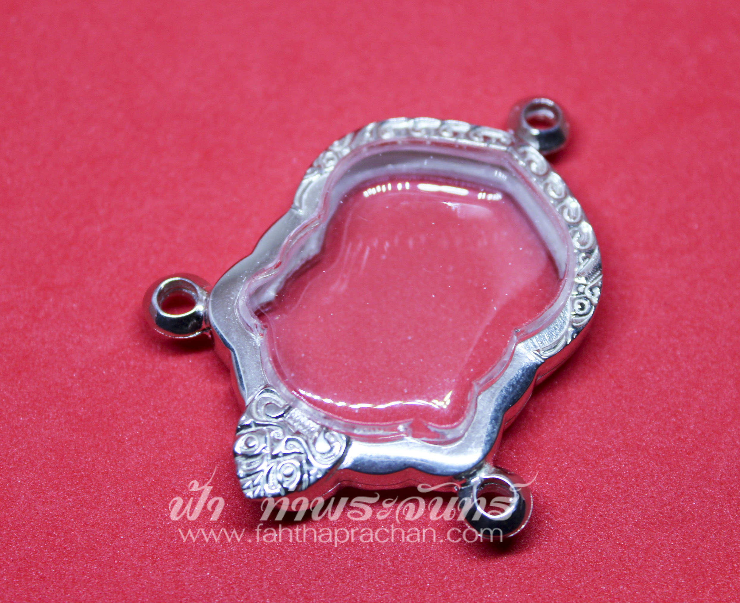 ตลับเหรียญเสมาแปดรอบปู่ทิม เงินขัดเงา สามห่วง