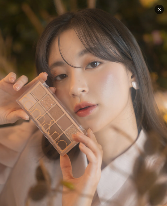 พาเลทอายแชโดว์โรแมนด์ Romand Better Than Palette 7.5g #02 Mahagony Garden