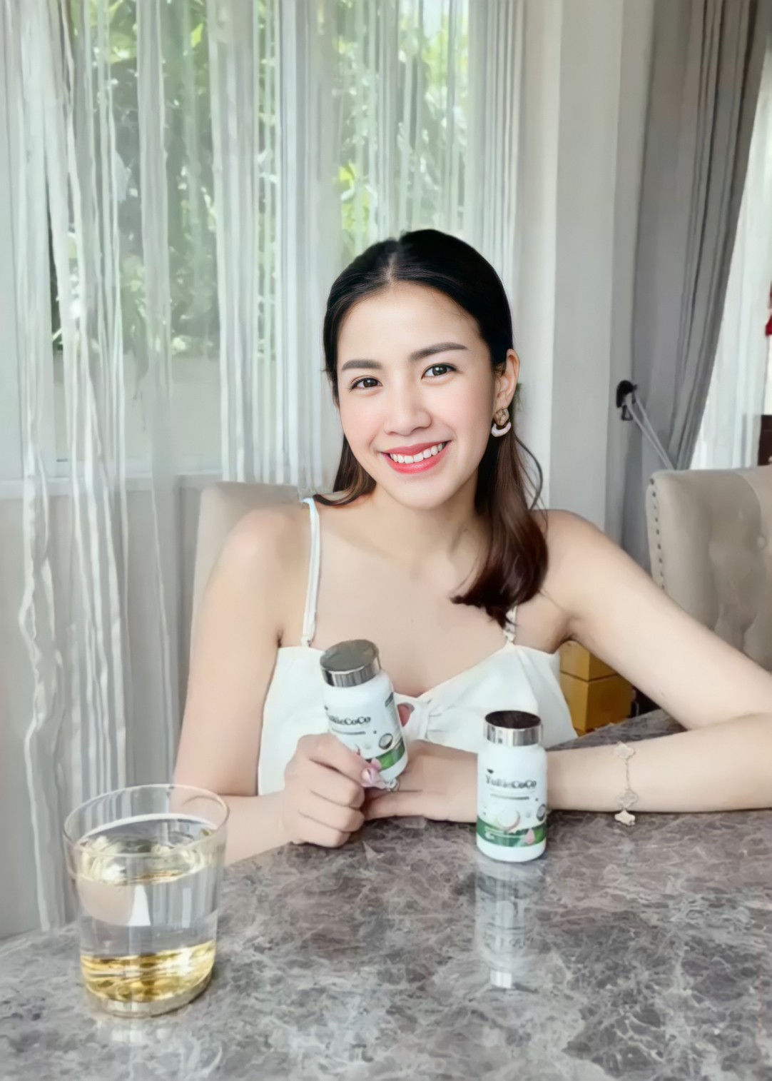 ยูรีโคโค่ น้ำมันมะพร้าวสกัดเย็นผสมคลอลาเจน ผิวสวยสุขภาพดิ ดังมากในเกาหลิ ขนาด 40 เม็ด