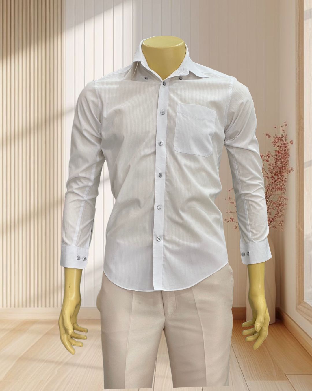 เสื้อเชิตคอปก สีขาว กระดุมเทา ผ้าลายทาง งานป้าย LESS MUSE ไซส์ S