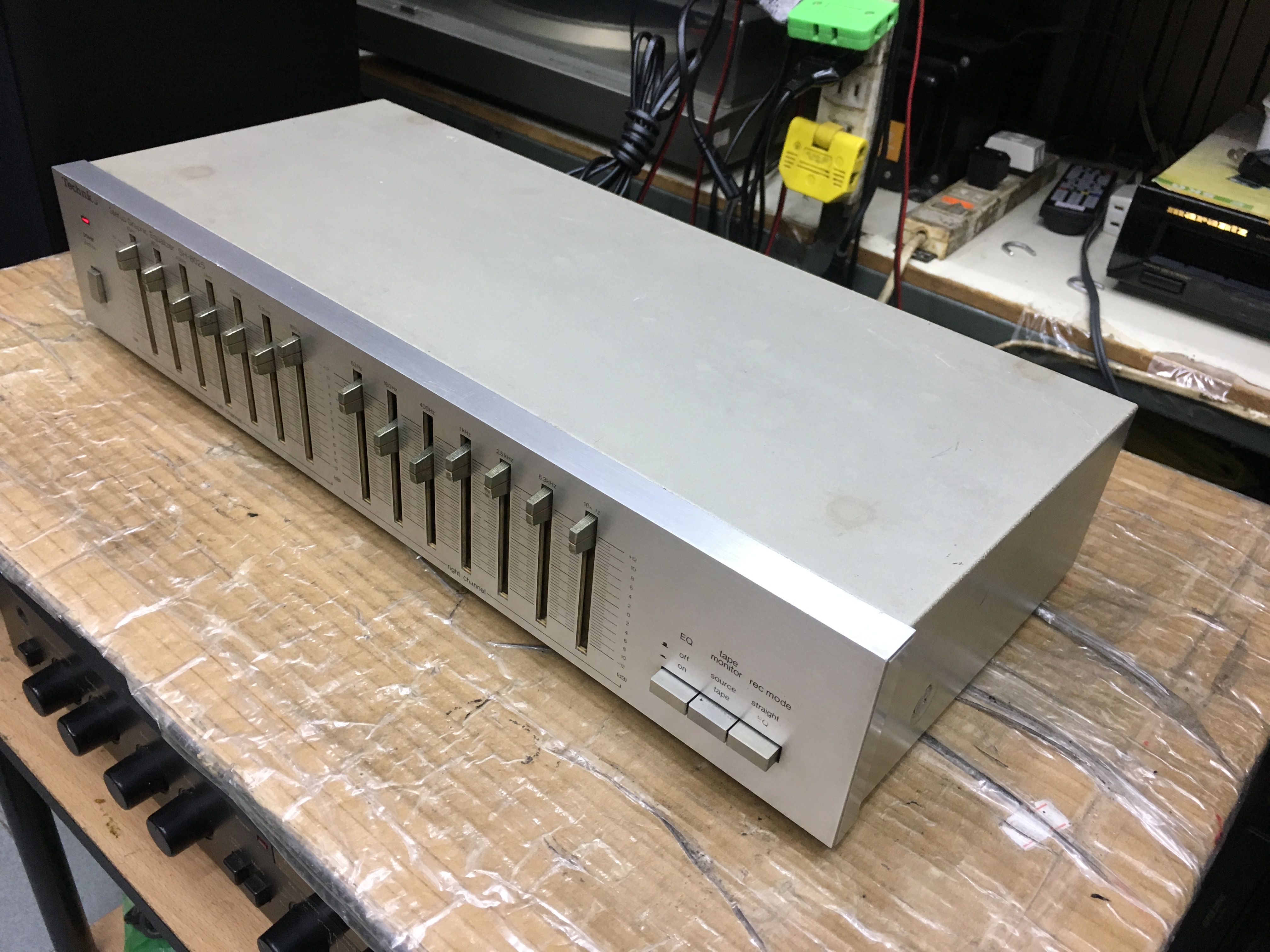 Technics SH-8025 Stereo Graphic Equalizer