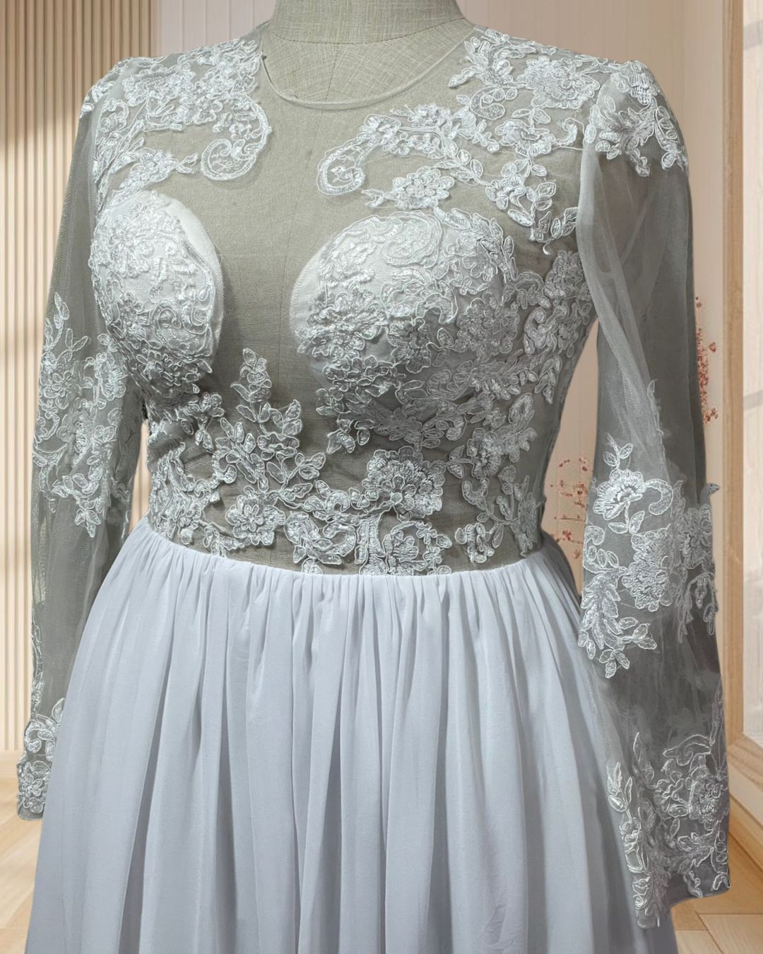 (PRE-LOVED) ราตรียาวสีขาว ผ้าลูกไม้ ฟีลเจ้าสาวหวานซ่อนเปรี้ยว ไซส์ 2XL