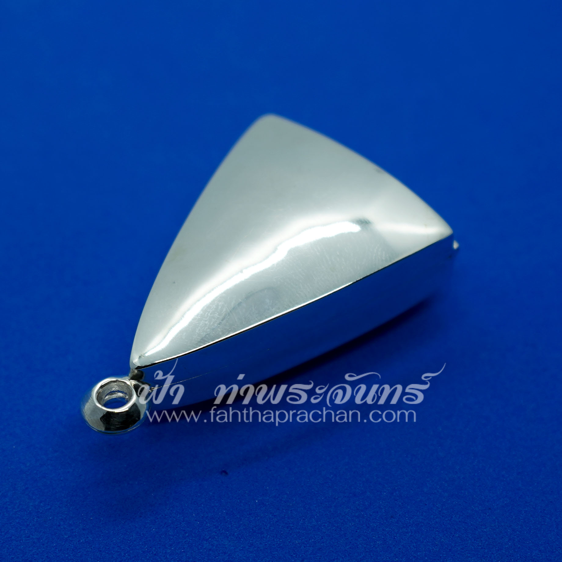 ตลับนางพญา เงินขัดเงาเกลี้ยง ปิดหลัง 92.5%