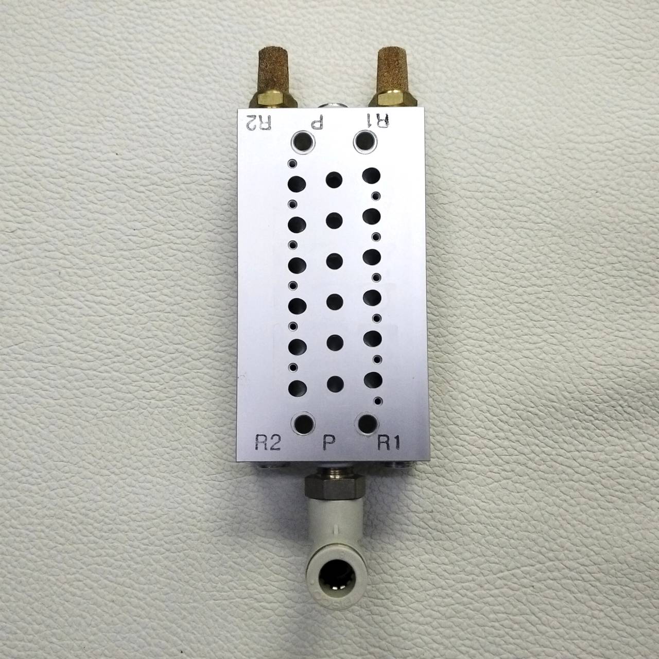 Manifold SMC รุ่น SS5Y3-20-06, 6 station, for Solenoid SY3