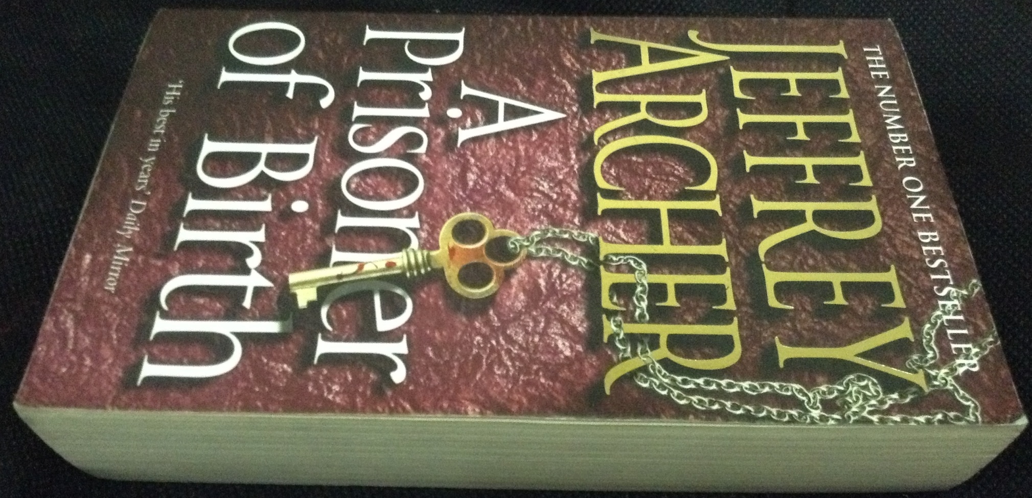 A Prisoner of Birth Jeffrey Archer ราคา 120