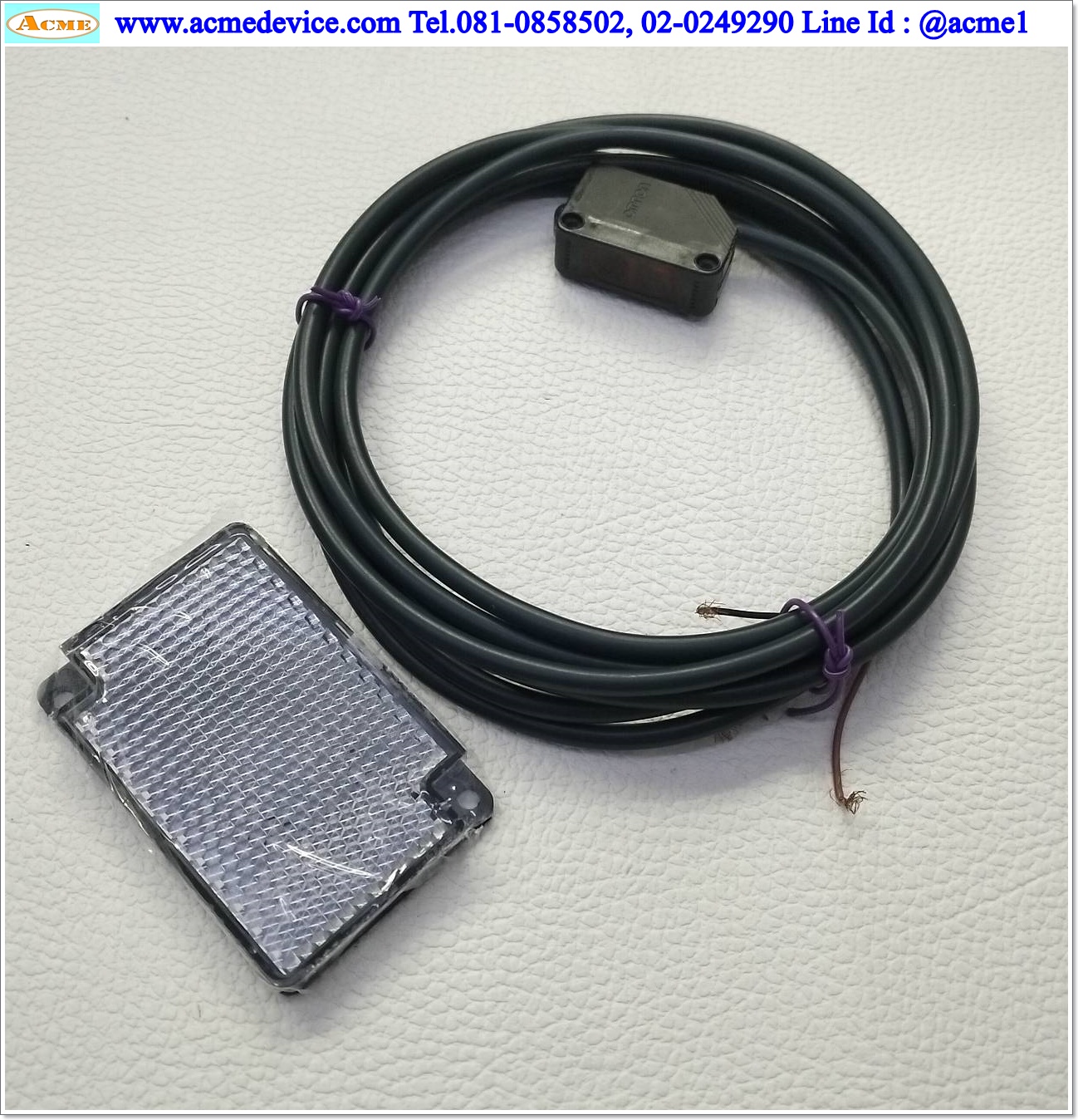 Photoelectric Omron รุ่น E3Z-R61 + Reflective, ระยะ 0.1M-4M, NPN, Dark-ON / Light-ON, (ชนิดมีแผ่นสะท้อน)