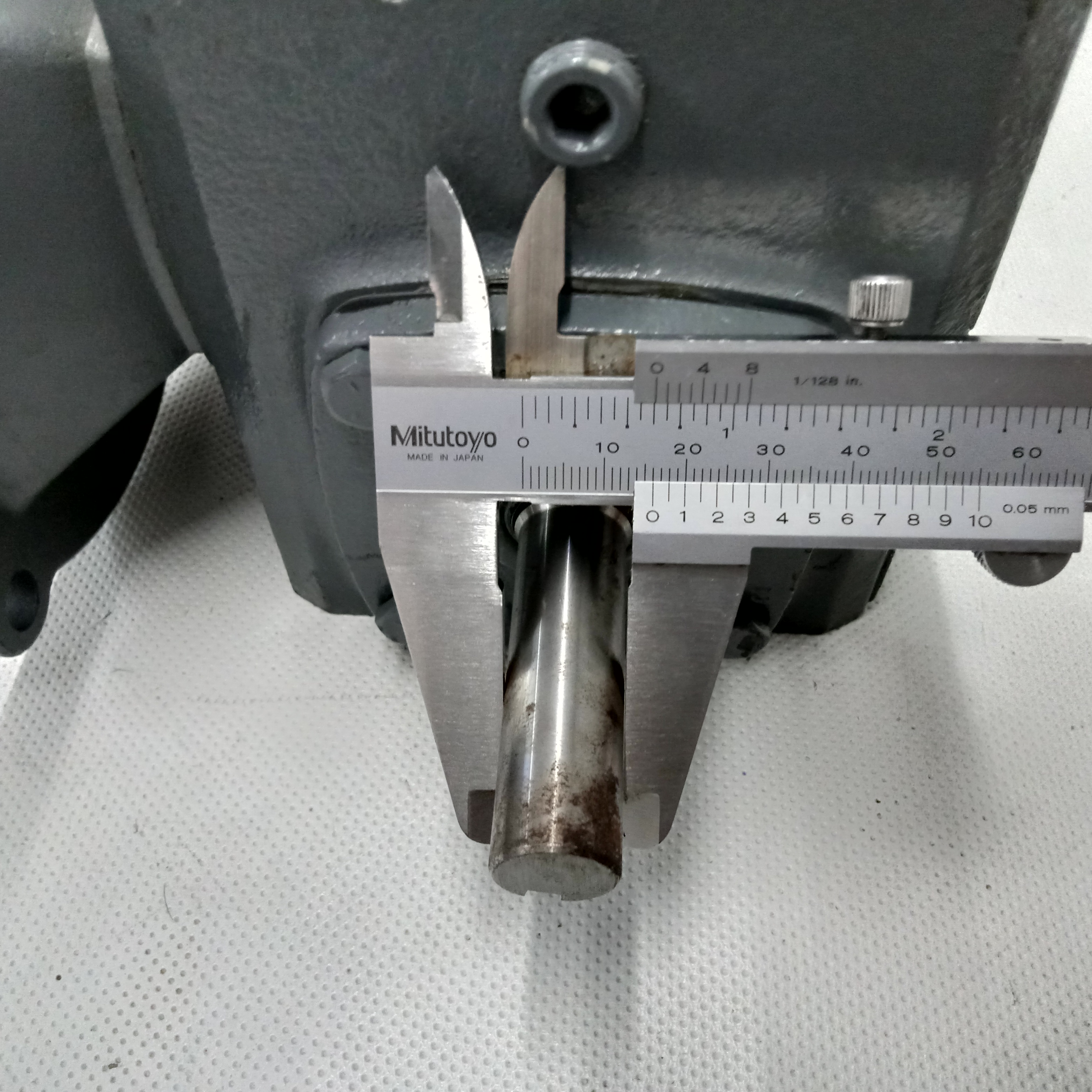 Worm Gear Boston Gear รุ่น F71320B5J, 0.45HP, 264TORQUE, Ratio 1: 20 (เพลาเข้า 16 mm., เพลา 16 mm., หน้าแปลน 114 mm.)