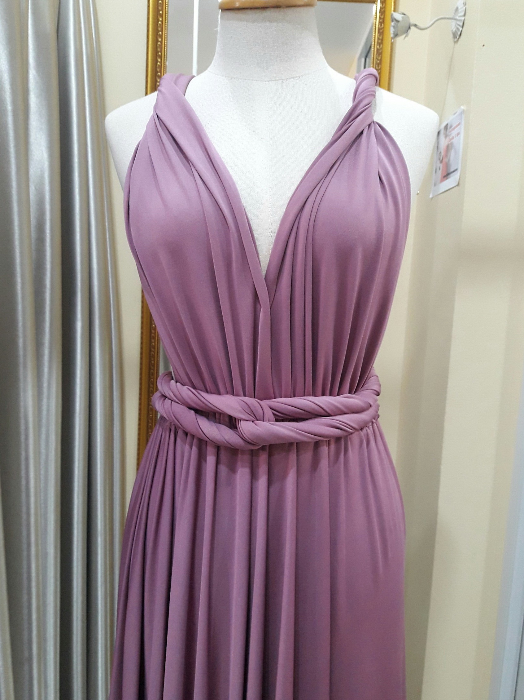 (PRE-LOVED) ชุดราตรียาวสีม่วงอมชมพู รุ่น infinity(ฟรีไซส์)