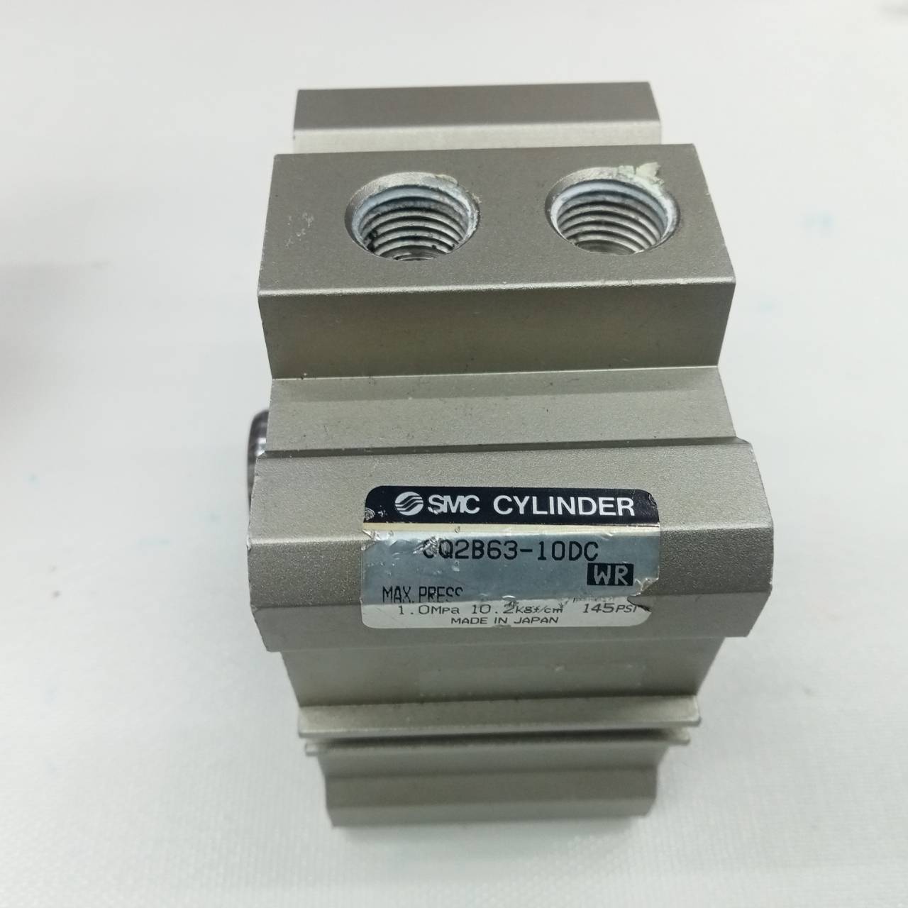 Air Cylinder SMC รุ่น CQ2B63-10DC, bore 63, Stroke 10 mm.