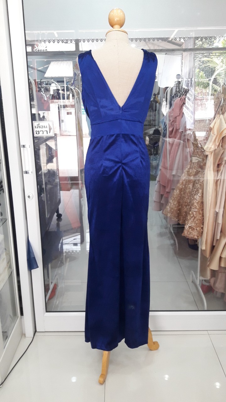 (PRE-LOVED) ยาวสีน้ำเงินแขนกุดอกซีทรู (M)