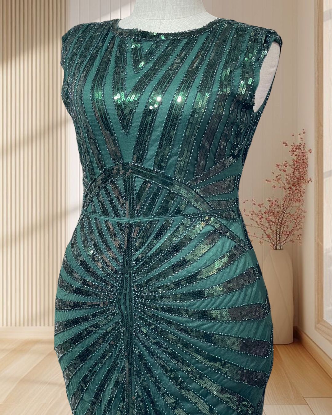 (PRE-LOVED) ราตรียาวสีเขียว ปักเลื่อม แขนกุด ผ้ารัดรูปสาวอียิปต์ ไซส์ 2XL