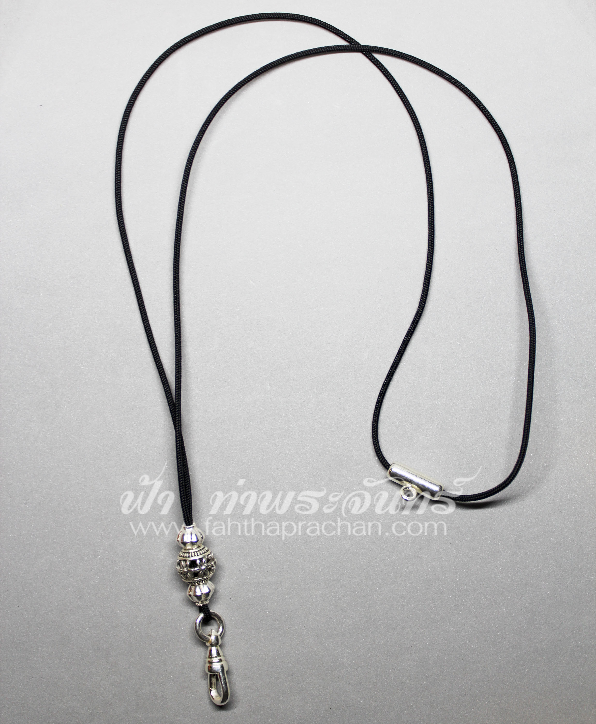 สร้อยคอเชือกร่ม พร้อมสปริงเงิน ลูกเล่นฉลุเม็ดมะยมเงิน