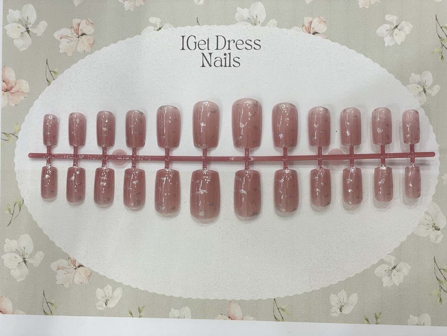 เล็บปลอม