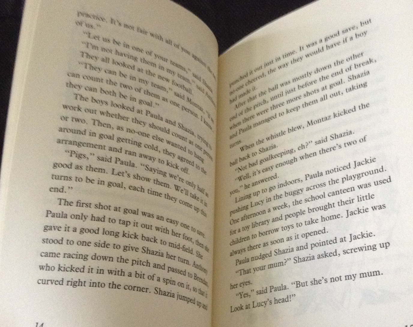 Kick Off by Hannah Cole ราคา 60