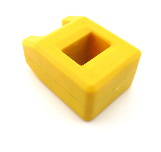 เครื่องสร้างแม่เหล็กให้ไขควง