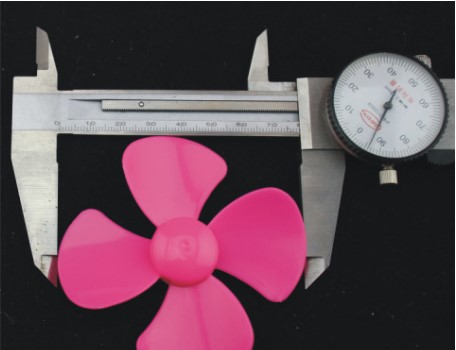 ใบพัดพลาสติก 4 ใบ