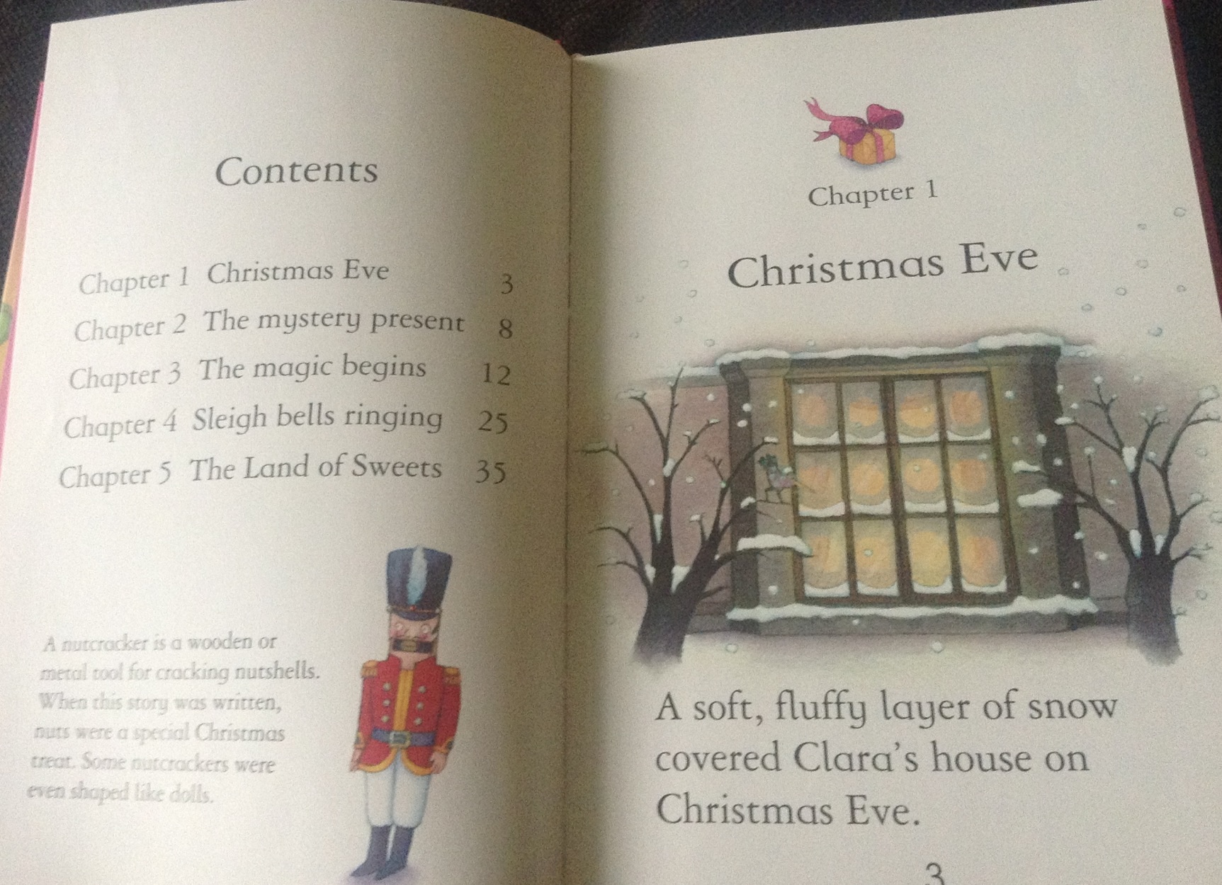 The Nutcracker: Usborne Young Reading: Gift Edition by Emma Helbrough, Anna Luraschi ราคา 80