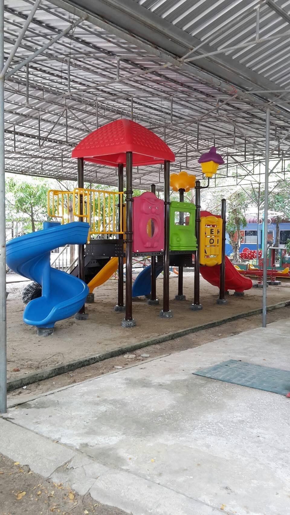 เครื่องเล่นสนาม ชุด บ้านนกกับดอกไม้หลังคาแดง