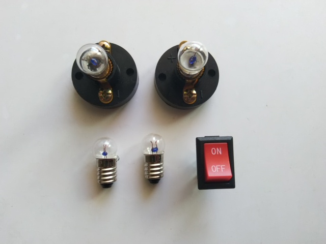 ชุดทดลองการต่อหลอดไฟแบบอนุกรมและขนาน